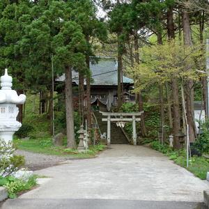 白瀑神社