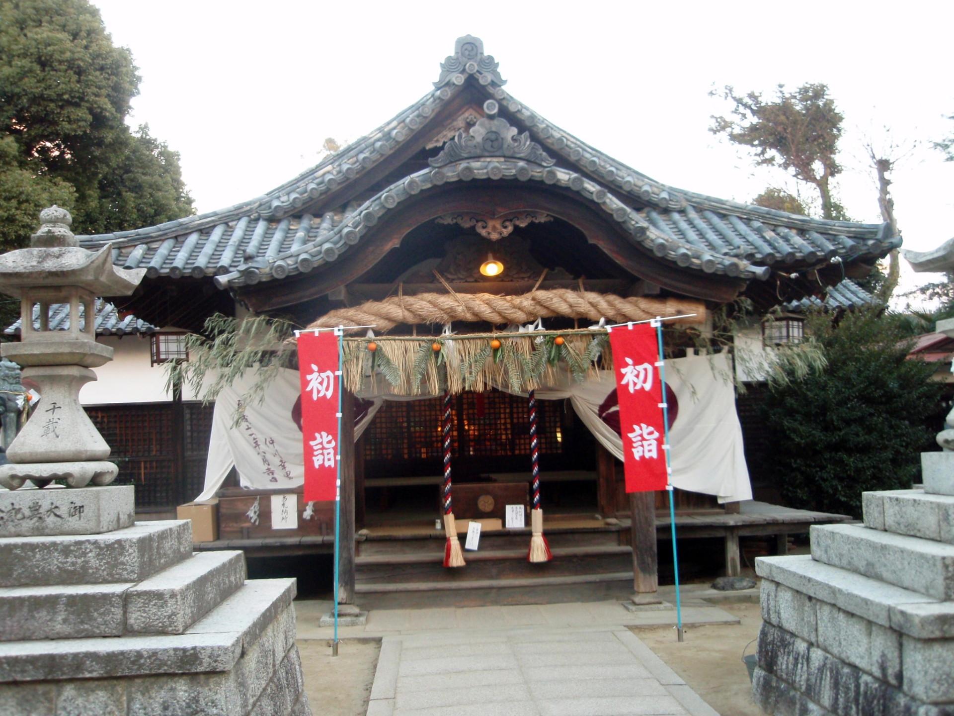 雄郡神社