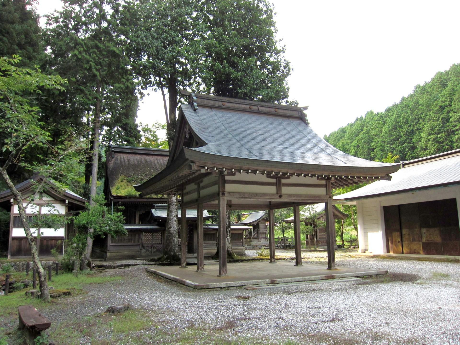 多治神社