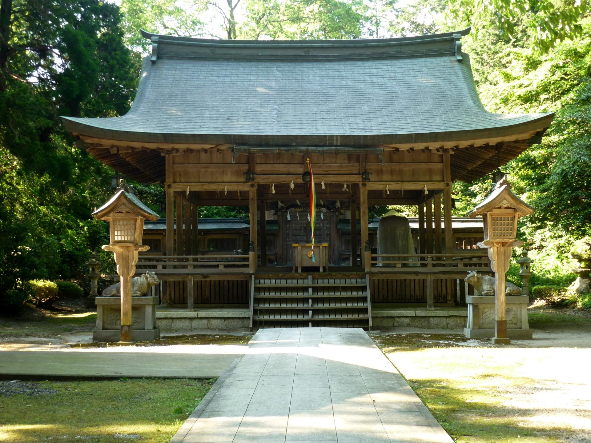 岡高神社
