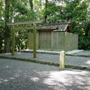 堅田神社
