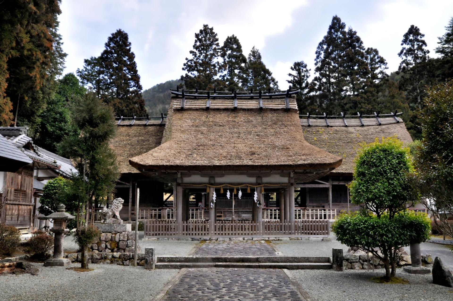 摩氣神社