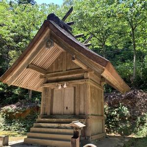 大穴持御子神社（三歳社）