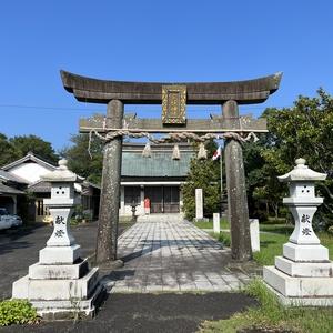三柱神社