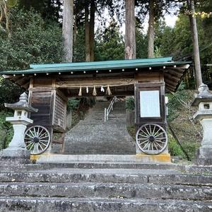 仰支斯里神社