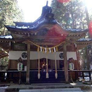 御岩神社